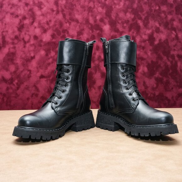 La Canadienne Women Cody Lace-up Black Leather Combat Studded Boots sz 5 - Picture 2 of 8